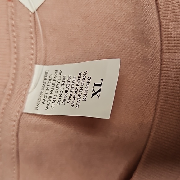 NEW! XL "Think Happy Thoughts" Pink Womens (Unisex) T-shirt - Picture 2 of 4